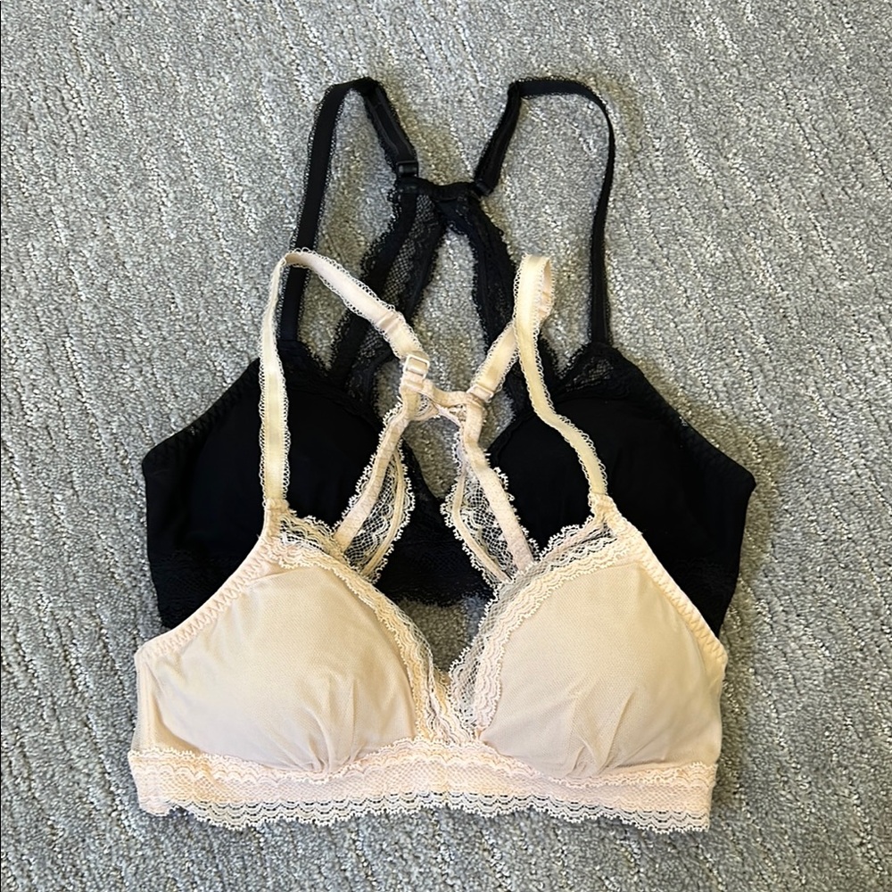 Simone Perele Lace Trimmed Racerback, Wireless Black and Cream Bra Set